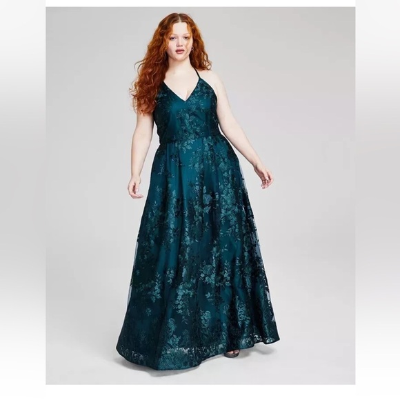 BCX Trendy Plus Size Strappy Embroidered Sleeveless Gown Women's 14W Emerald - Picture 1 of 4